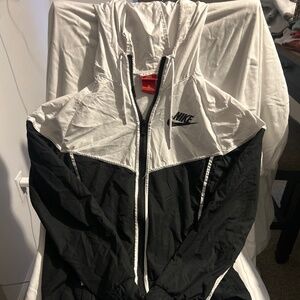Nike wind breaker jacket